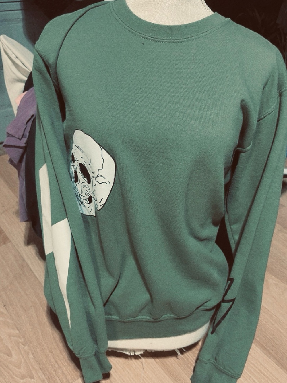 Emerald Green Skull Graphic Crewneck Sweater